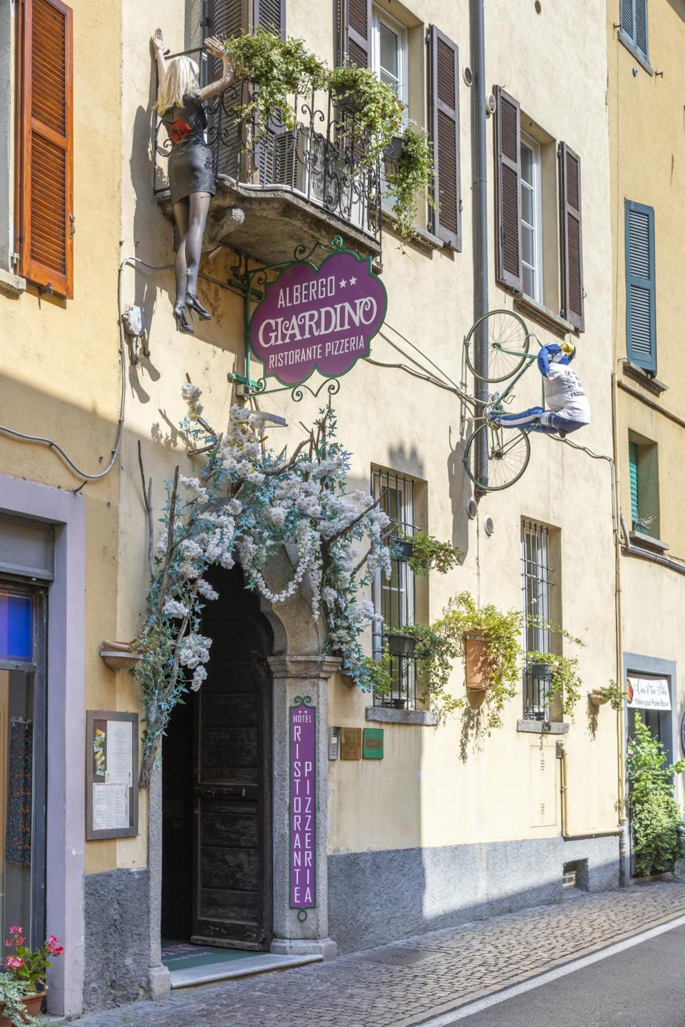 Albergo Giardino تْشيرنوبيو المظهر الخارجي الصورة