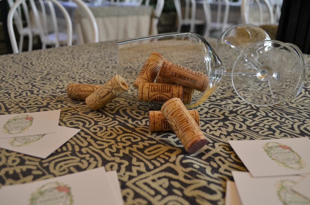 Albergo Giardino تْشيرنوبيو المظهر الخارجي الصورة