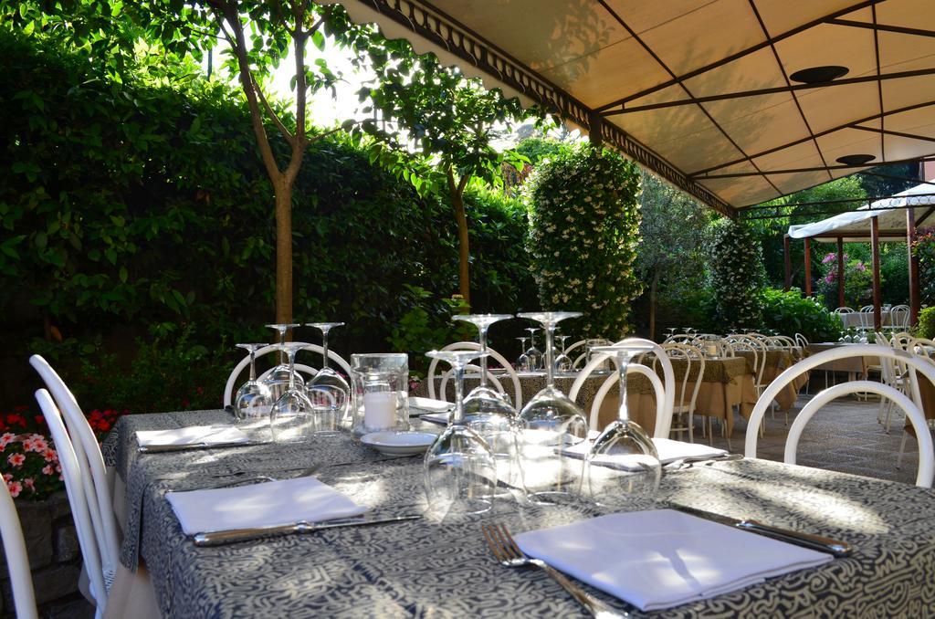 Albergo Giardino تْشيرنوبيو المظهر الخارجي الصورة