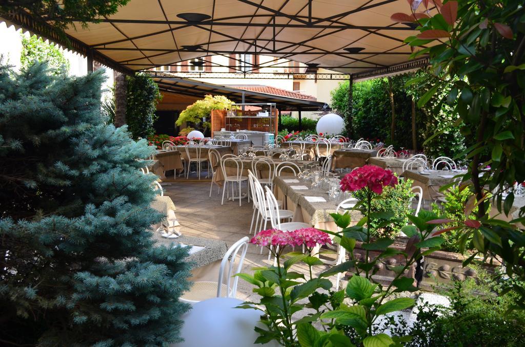 Albergo Giardino تْشيرنوبيو المظهر الخارجي الصورة