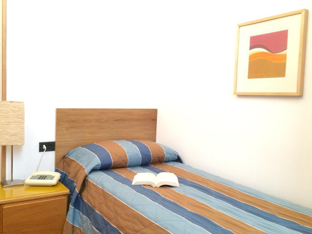 Albergo Giardino تْشيرنوبيو الغرفة الصورة